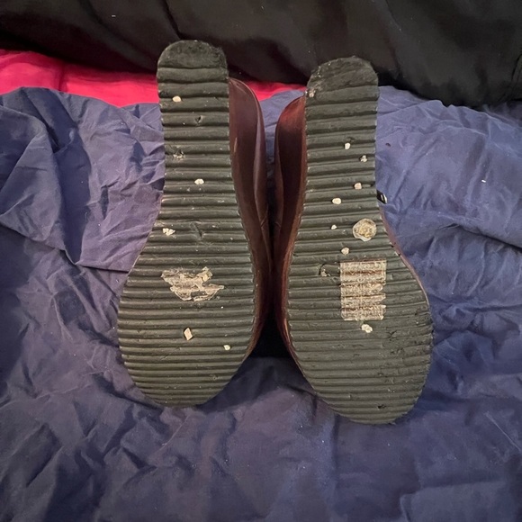 Aldo Wedge Heel Brown Booties, size 9 - Picture 9 of 16